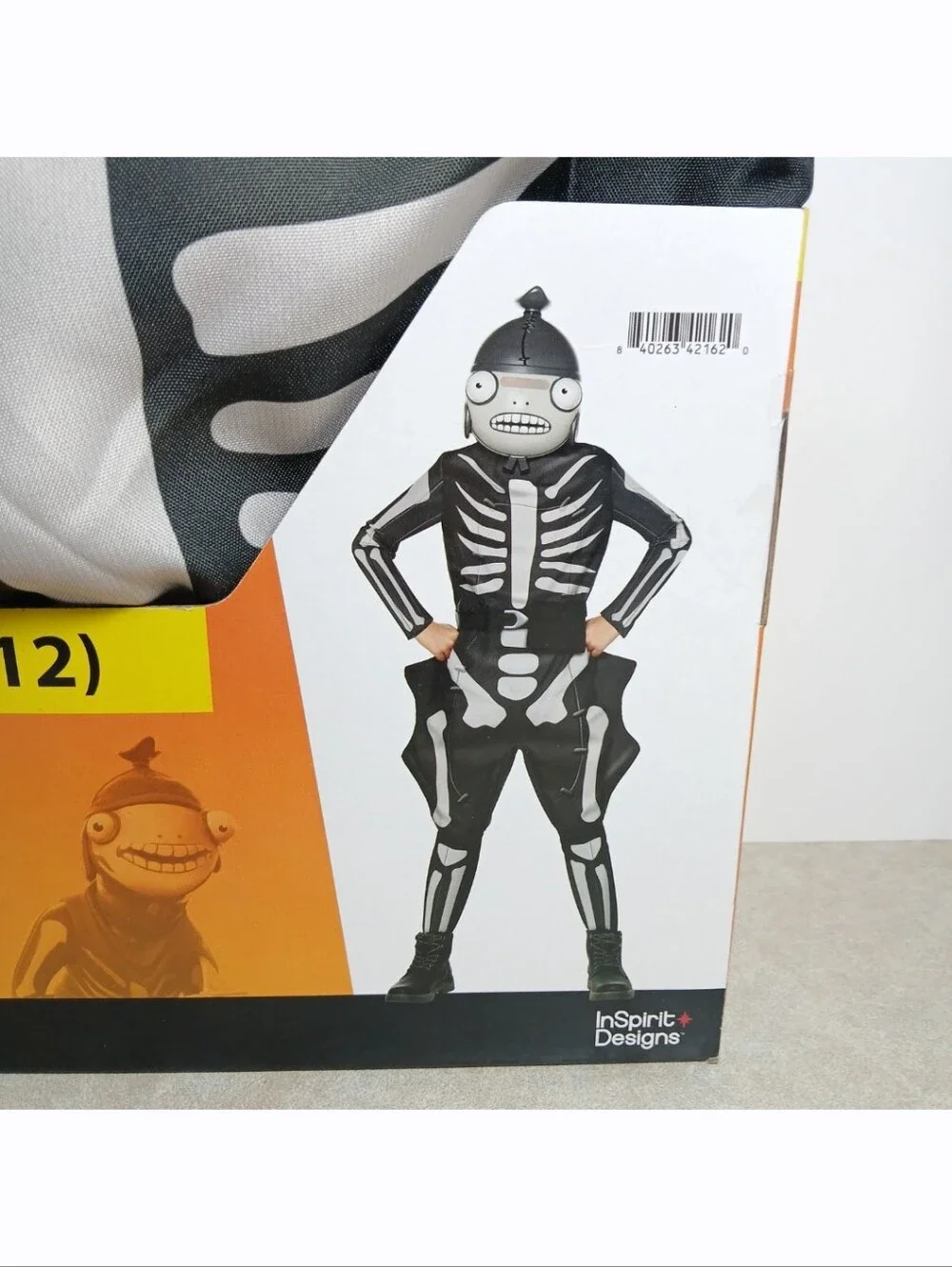 New! Fortnite FishSkull Halloween Costume Boys Size L (10-12) Jumpsuit Belt Mask